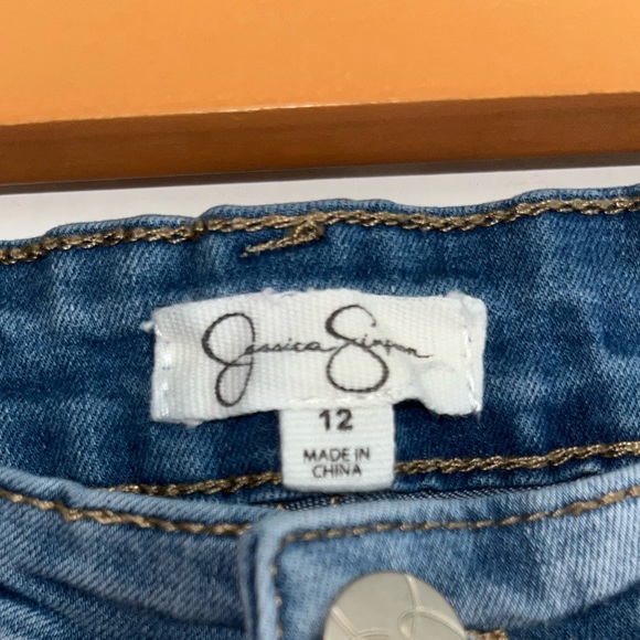 Jessica Simpson girls distressed jeans - Picture 4 of 5